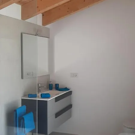 Apartment Loreto Marone