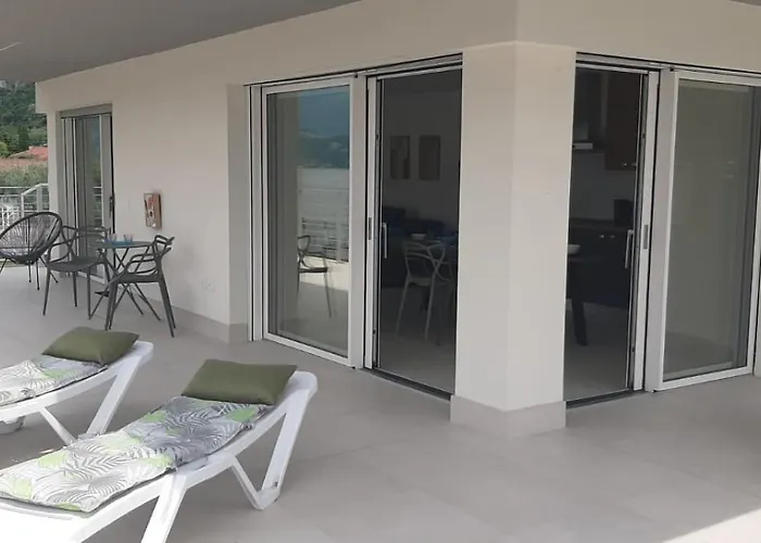 Appartement Loreto Marone